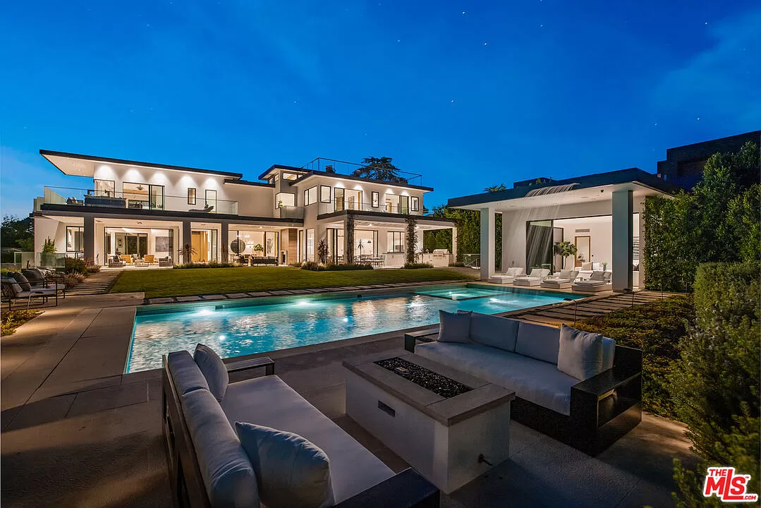Purchase of luxury SFR for foreign national client
